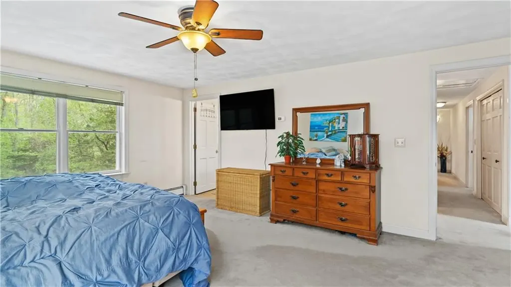 55 Fishing Cove Road North Kingstown RI 02852