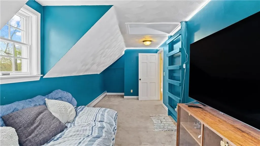 55 Fishing Cove Road North Kingstown RI 02852