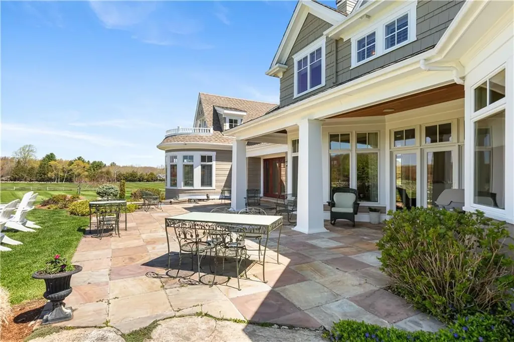 1 20 Gerald's Farm Drive Exeter RI 02822