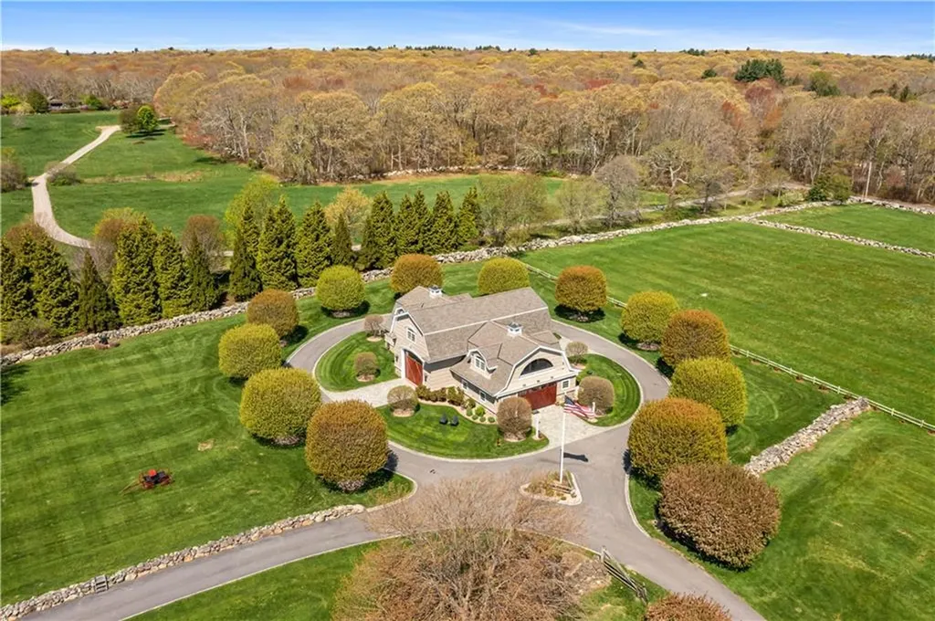 1 20 Gerald's Farm Drive Exeter RI 02822