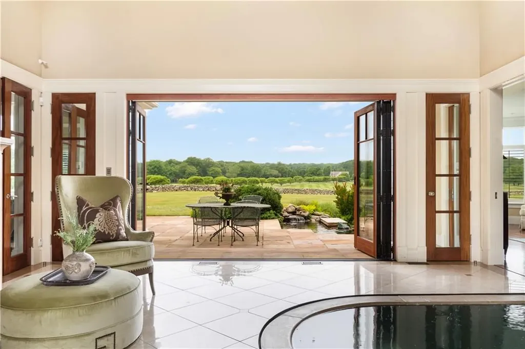 1 20 Gerald's Farm Drive Exeter RI 02822