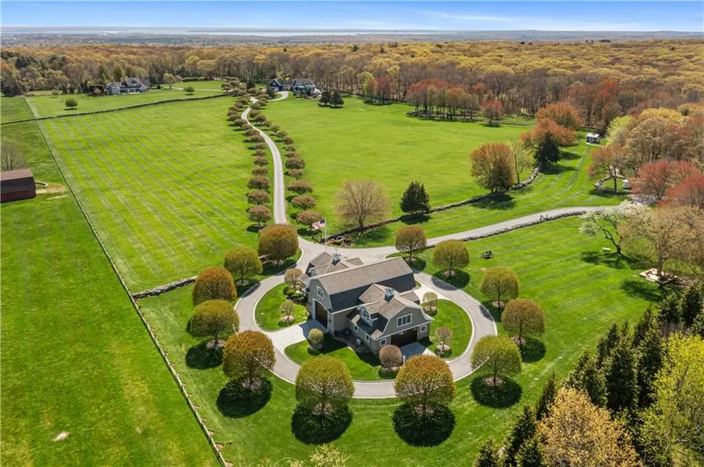 1 20 Gerald's Farm Drive Exeter RI 02822