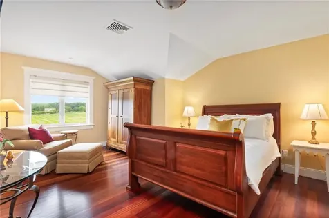 1 20 Gerald's Farm Drive Exeter RI 02822