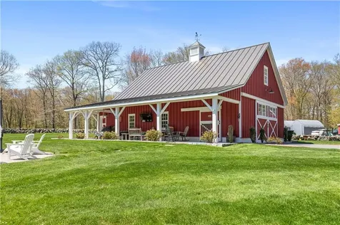 1 20 Gerald's Farm Drive Exeter RI 02822