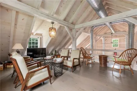 1 20 Gerald's Farm Drive Exeter RI 02822