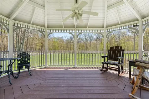 1 20 Gerald's Farm Drive Exeter RI 02822