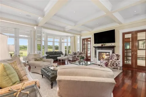 1 20 Gerald's Farm Drive Exeter RI 02822