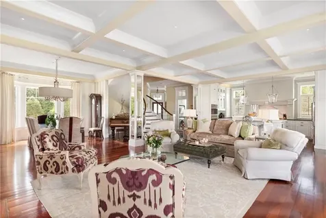 1 20 Gerald's Farm Drive Exeter RI 02822