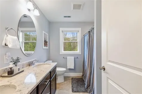 76 Woods Lane Cranston RI 02921