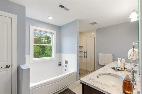 76 Woods Lane Cranston RI 02921