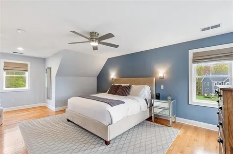 76 Woods Lane Cranston RI 02921