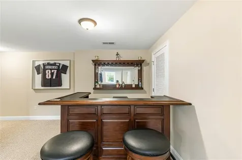 76 Woods Lane Cranston RI 02921