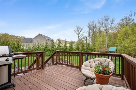 76 Woods Lane Cranston RI 02921