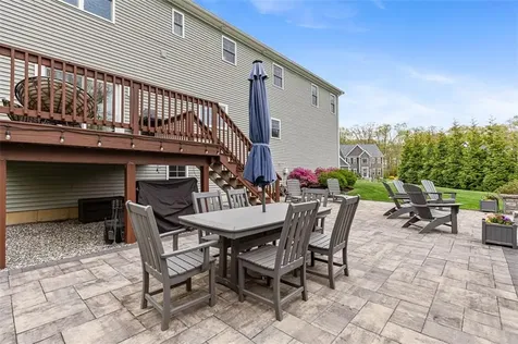 76 Woods Lane Cranston RI 02921