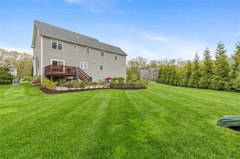 76 Woods Lane Cranston RI 02921