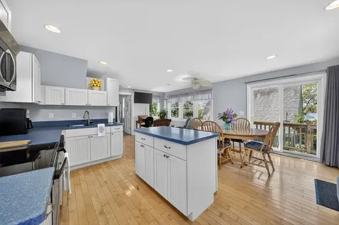 11 Johnson Avenue North Kingstown RI 02852