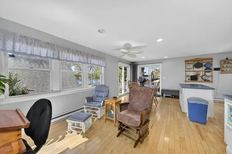 11 Johnson Avenue North Kingstown RI 02852