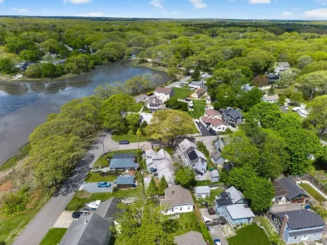11 Johnson Avenue North Kingstown RI 02852