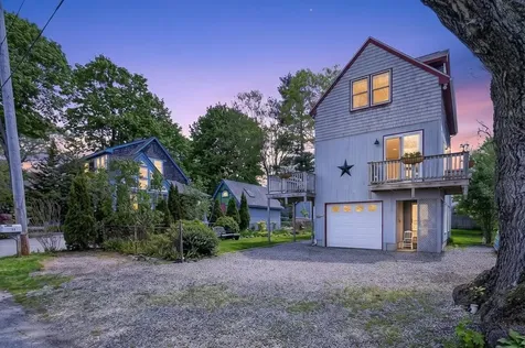 11 Johnson Avenue North Kingstown RI 02852