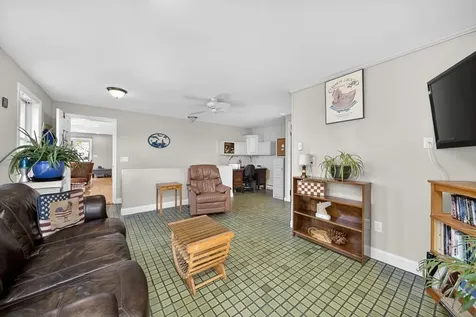 11 Johnson Avenue North Kingstown RI 02852