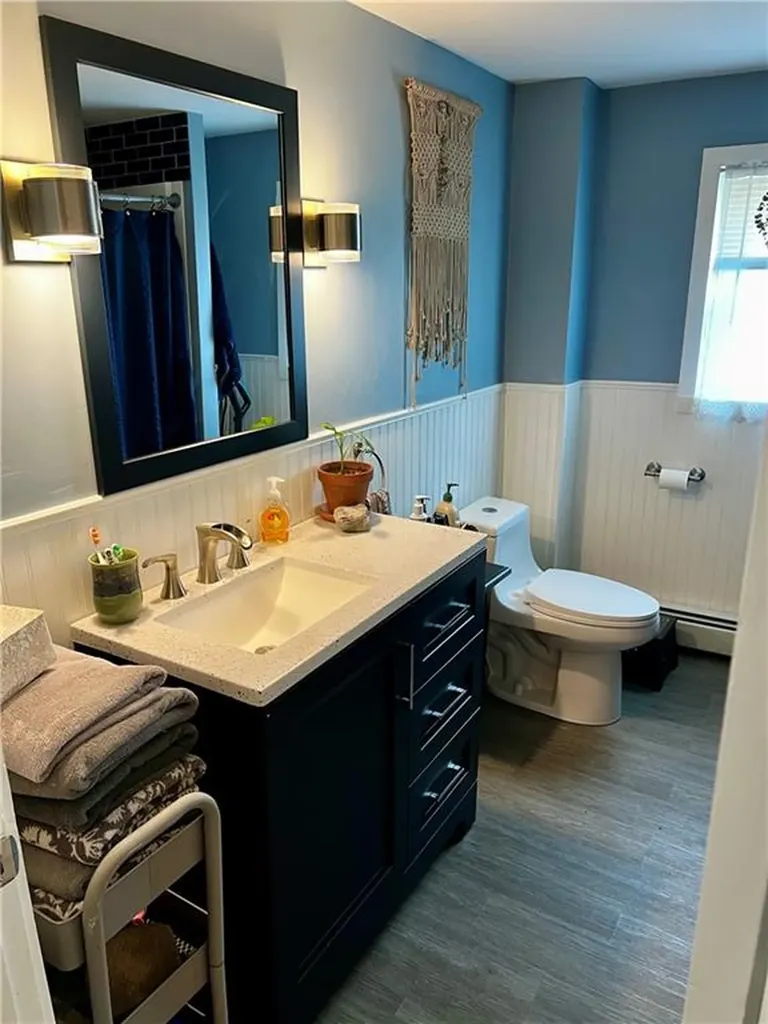 72 Farnum Pike Smithfield RI 02917