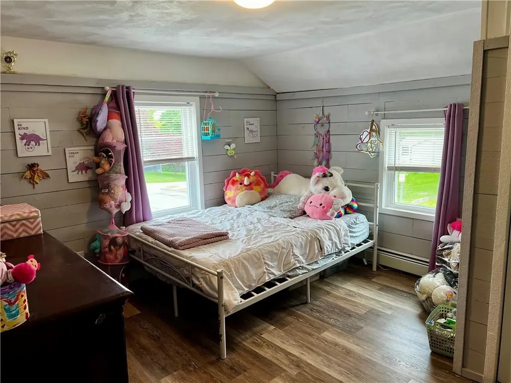 72 Farnum Pike Smithfield RI 02917