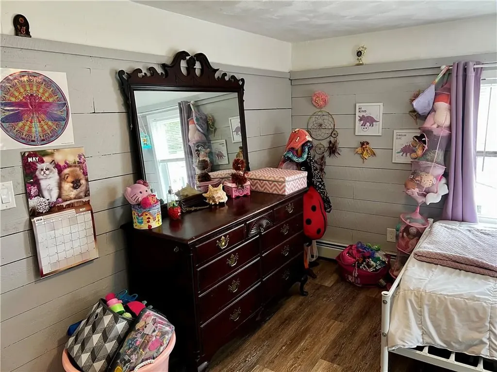 72 Farnum Pike Smithfield RI 02917