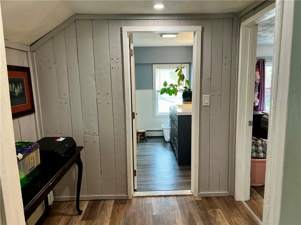 72 Farnum Pike Smithfield RI 02917