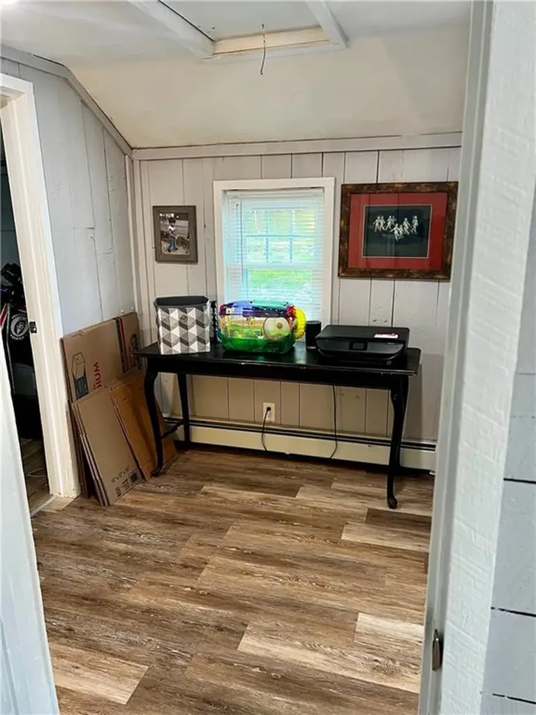 72 Farnum Pike Smithfield RI 02917