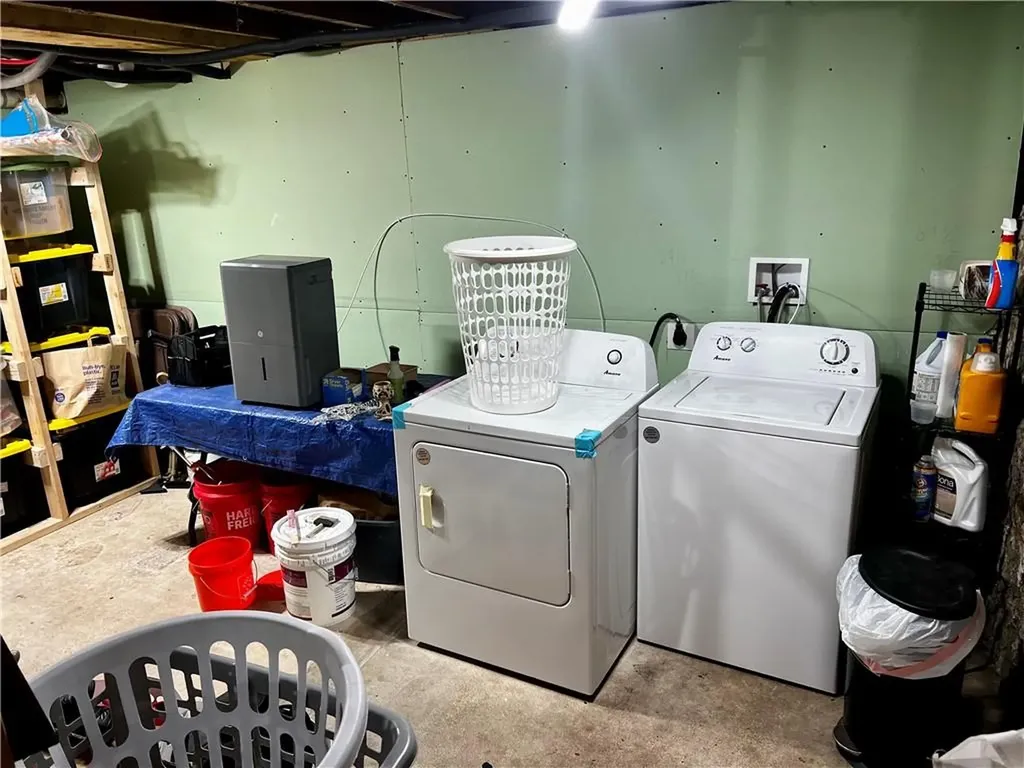 72 Farnum Pike Smithfield RI 02917