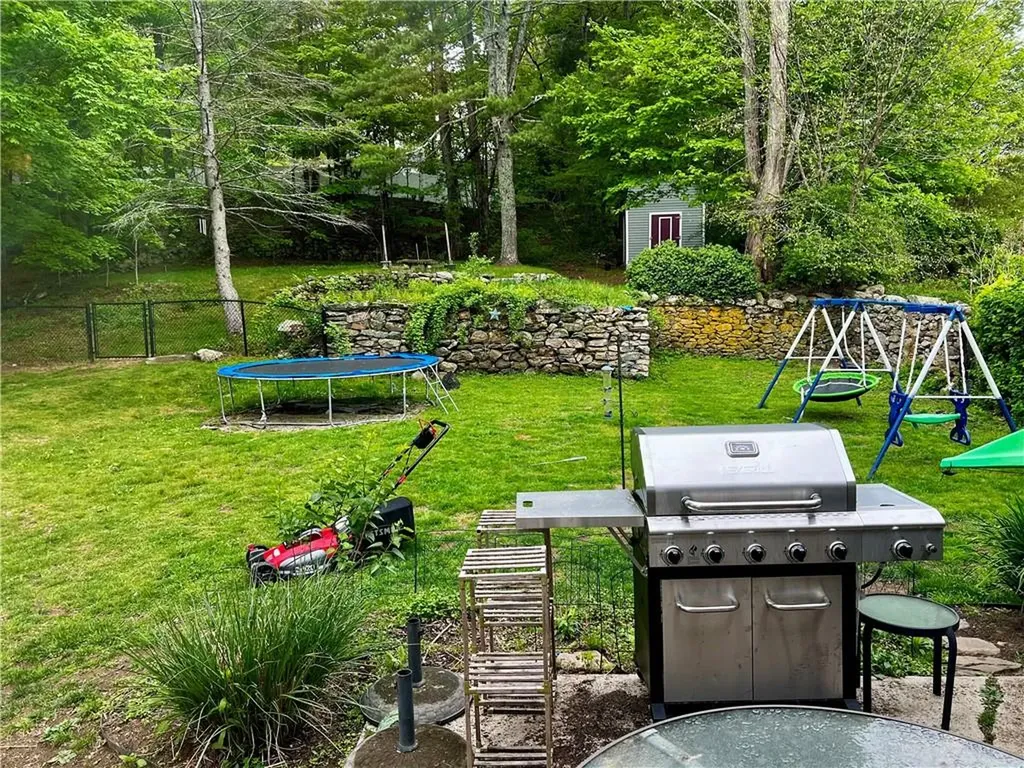 72 Farnum Pike Smithfield RI 02917