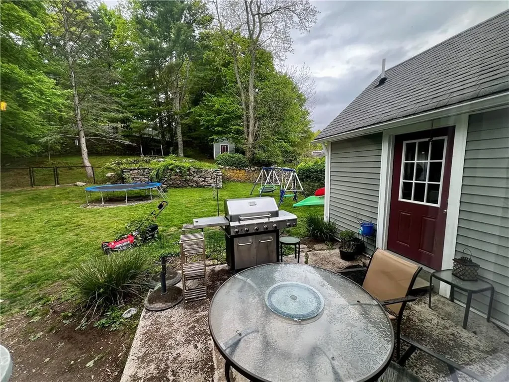 72 Farnum Pike Smithfield RI 02917