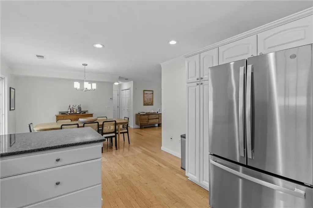70 Foddering Farm Road Narragansett RI 02882
