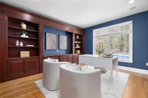 30 Lenihan Lane East Greenwich RI 02818