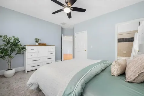 30 Lenihan Lane East Greenwich RI 02818
