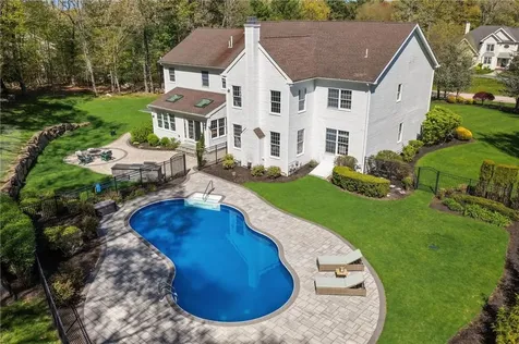 30 Lenihan Lane East Greenwich RI 02818