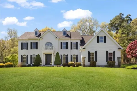30 Lenihan Lane East Greenwich RI 02818