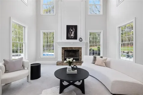 30 Lenihan Lane East Greenwich RI 02818