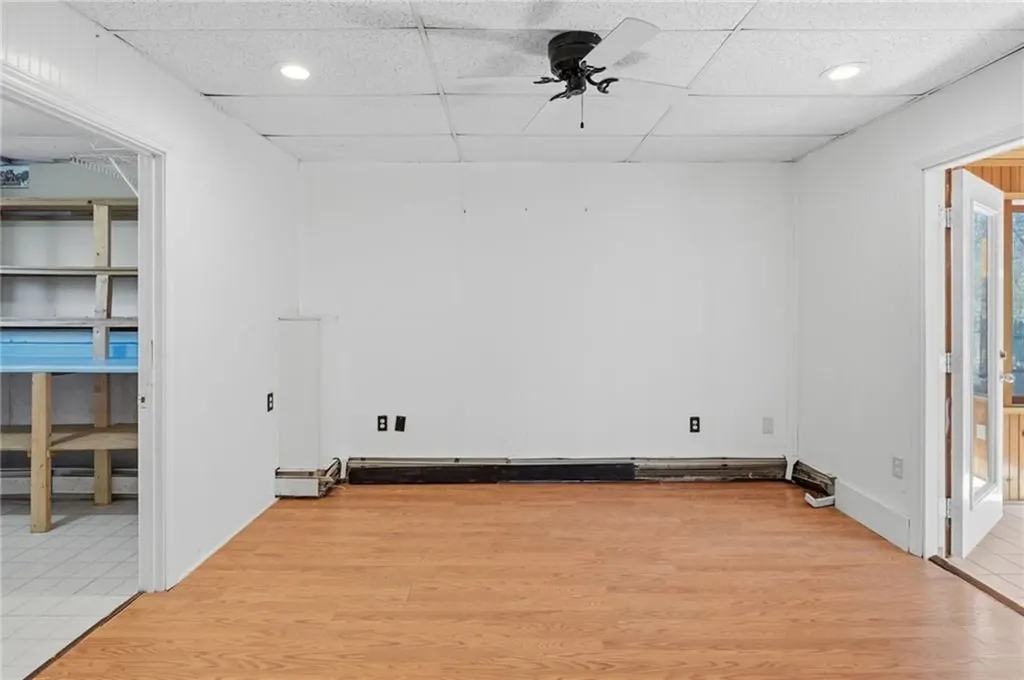 80 Oakside Street Warwick RI 02889