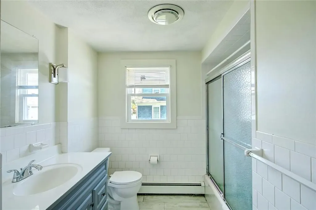 8 Ashby Street Johnston RI 02919