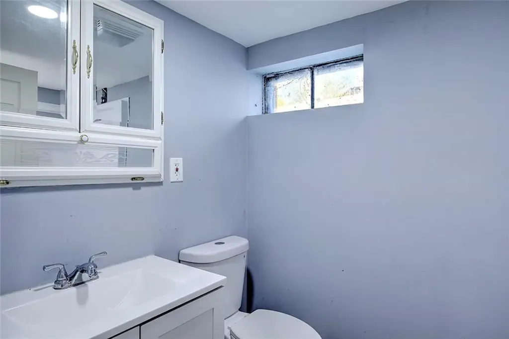 8 Ashby Street Johnston RI 02919