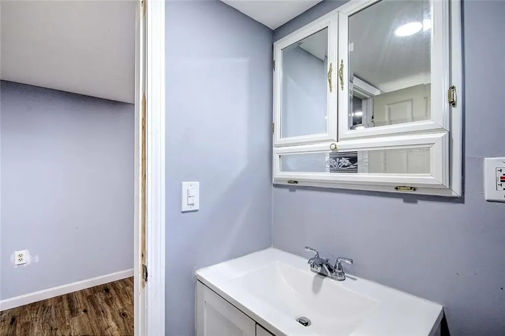 8 Ashby Street Johnston RI 02919
