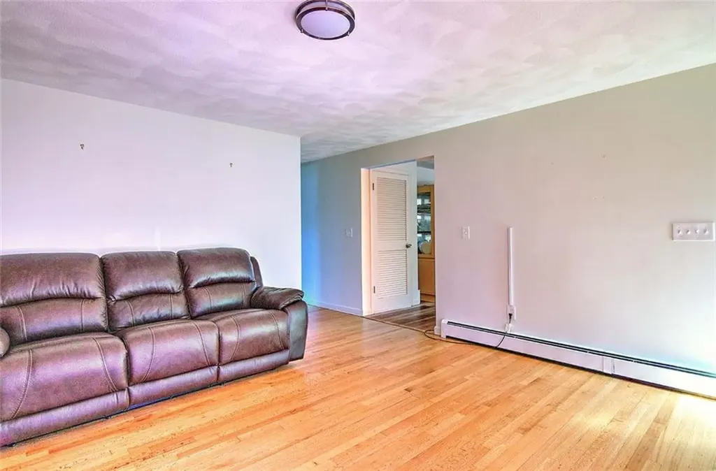 8 Ashby Street Johnston RI 02919