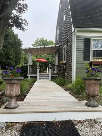 7 Boulevard East Boulevard Middletown RI 02842