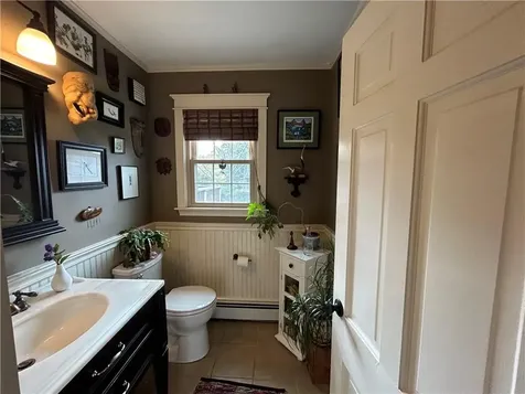 7 Boulevard East Boulevard Middletown RI 02842