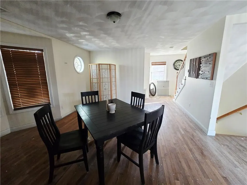 140 Lake View Road Cranston RI 02920