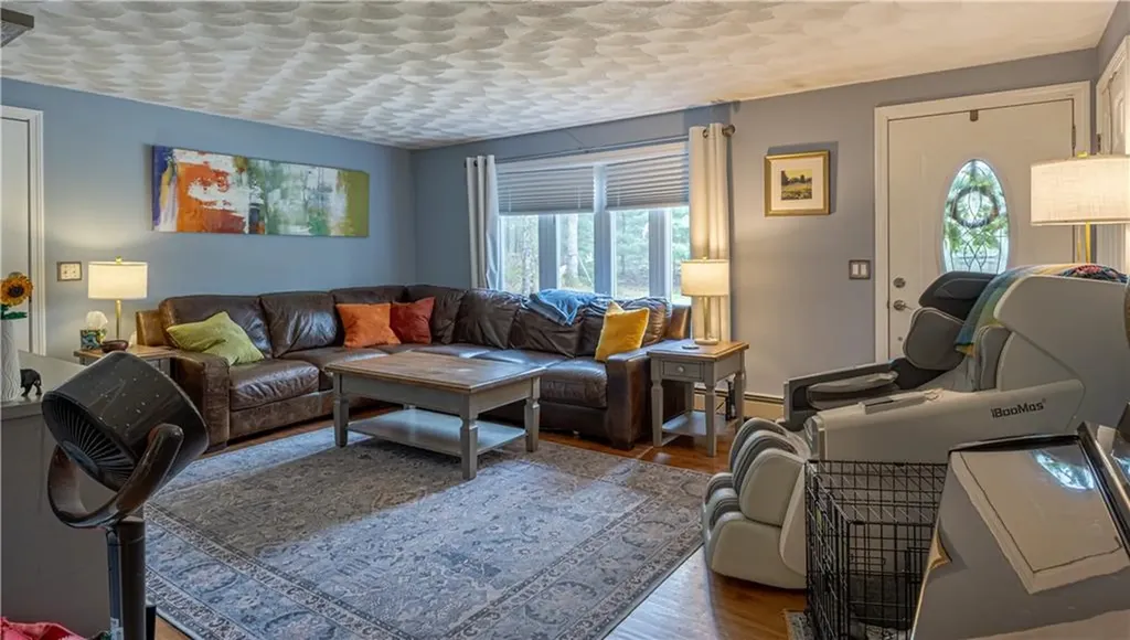 956 Reynolds Road Glocester RI 02814