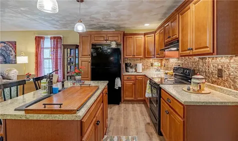 956 Reynolds Road Glocester RI 02814