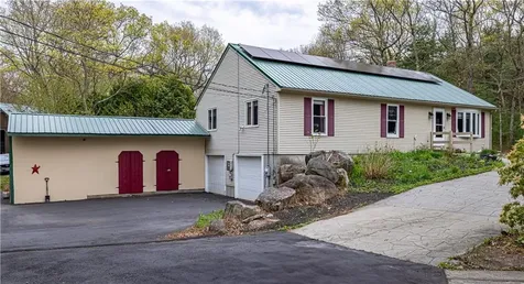 956 Reynolds Road Glocester RI 02814
