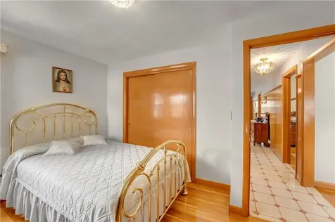8 No Rose Street East Providence RI 02914